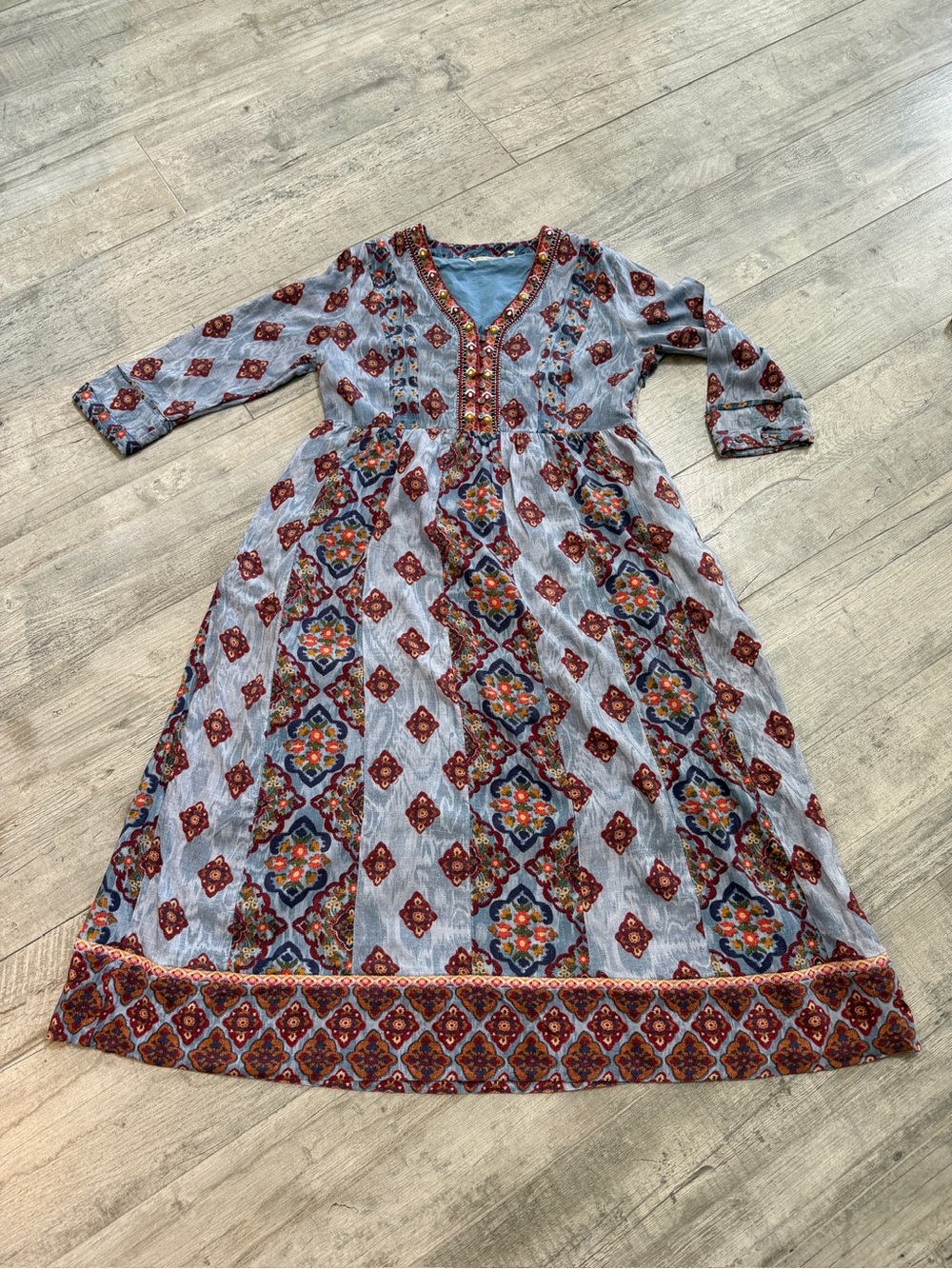 Soft Surroundings Boho Cottagecore Floral V-neck Embroidered Trim Midi dress
